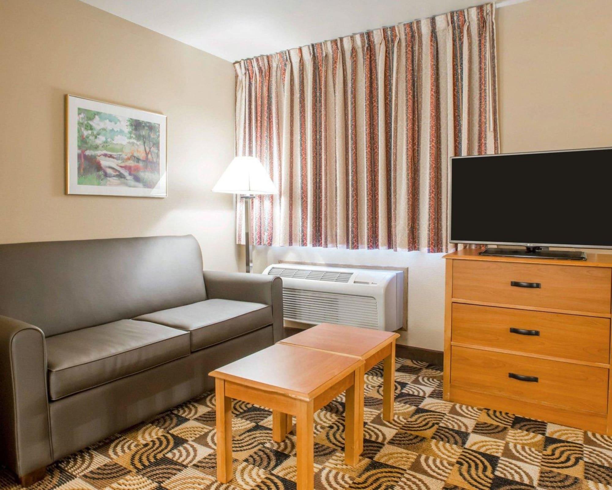 Hawthorn Extended Stay By Wyndham Milwaukee Airport Oak Creek Dış mekan fotoğraf